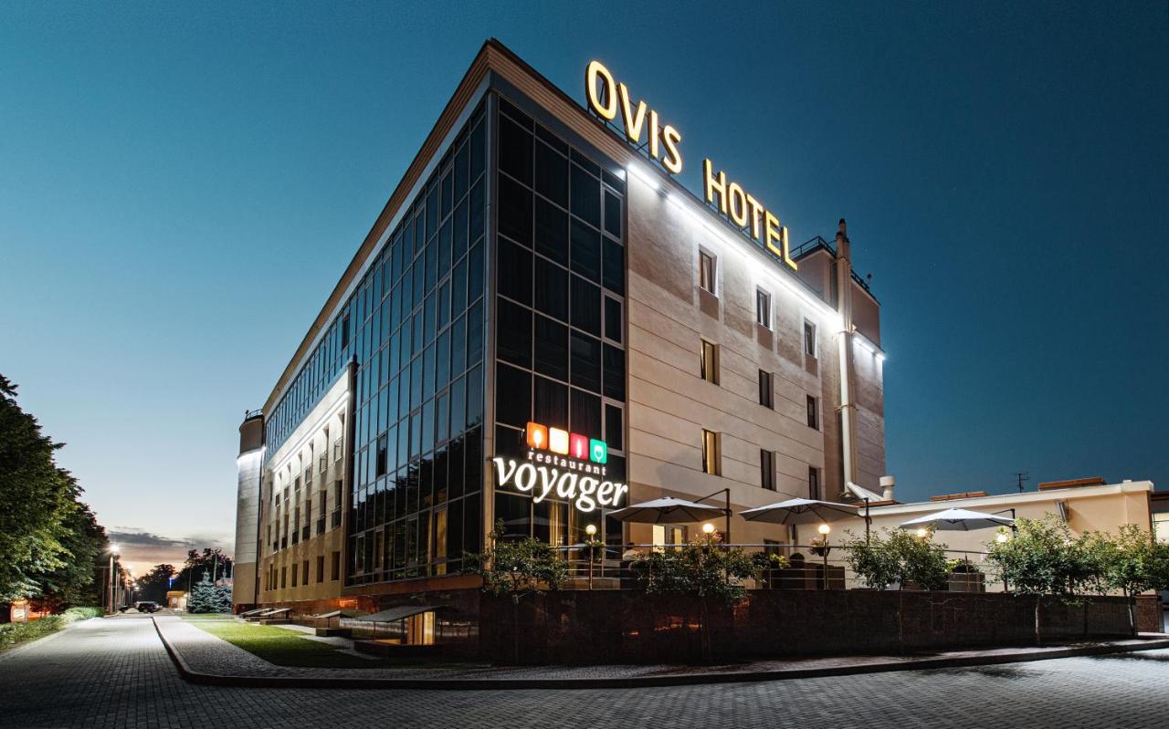 Ovis Hotel Charkiw Exterior foto