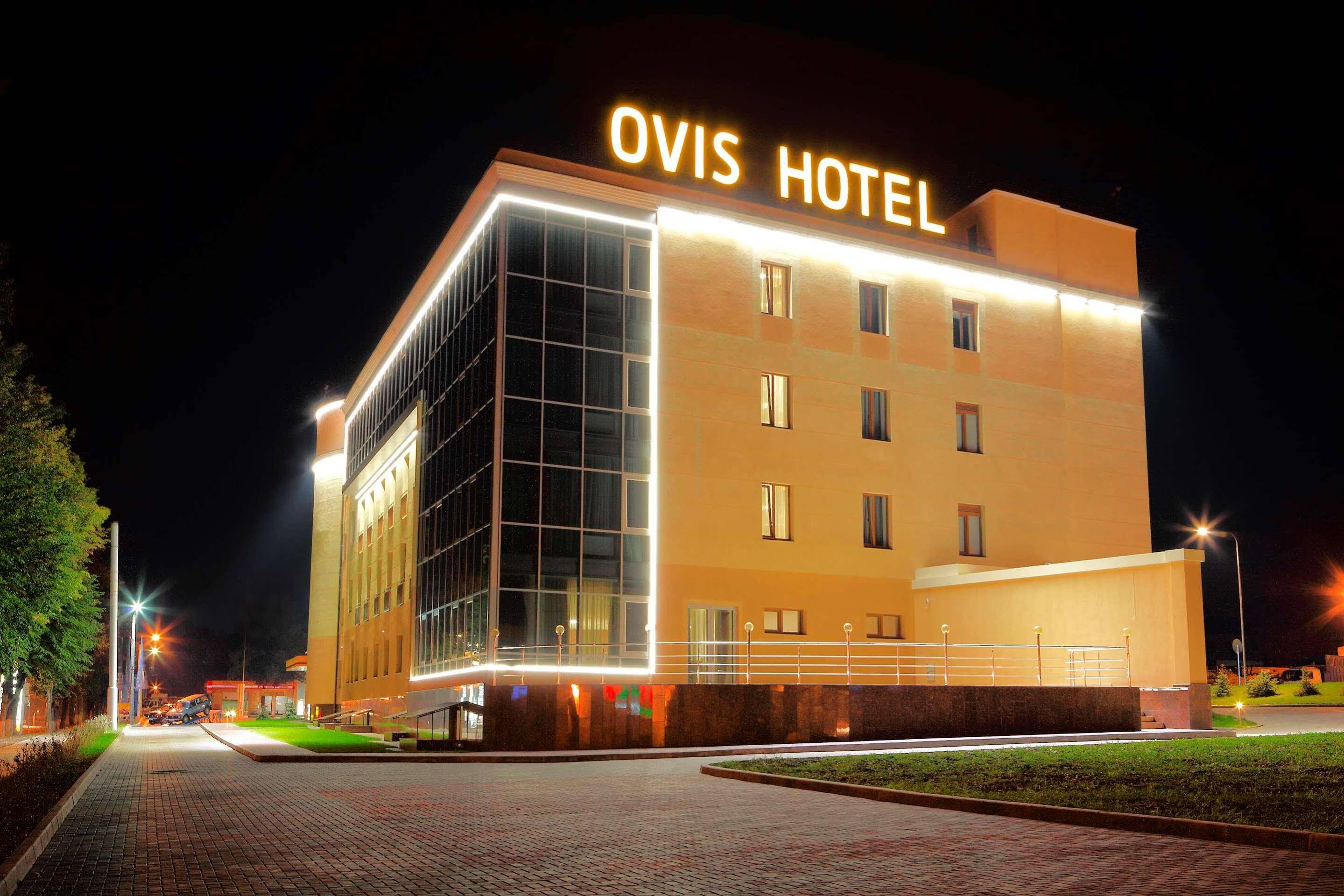 Ovis Hotel Charkiw Exterior foto