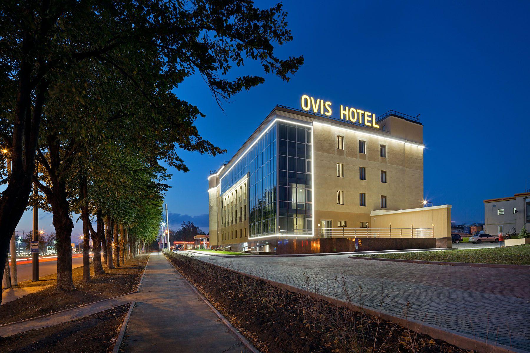 Ovis Hotel Charkiw Exterior foto